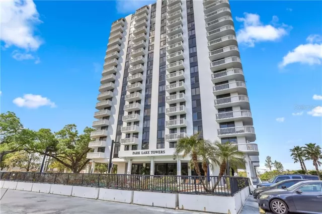 MLS: O5852519 Condo For Sale