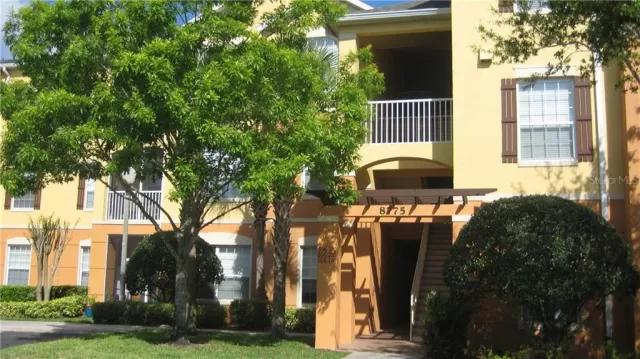 MLS: O5852766 Condo For Sale