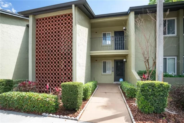 MLS: O5853037 Condo For Sale