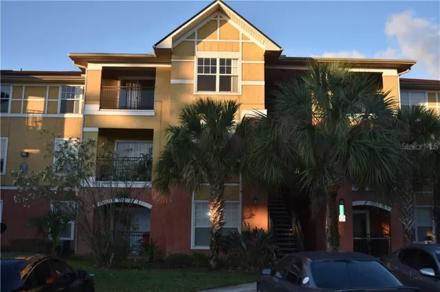 MLS: O5855142 Condo For Sale