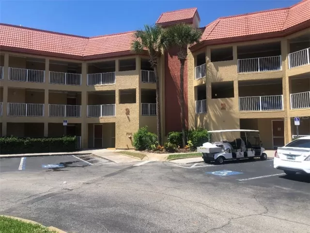 MLS: O5855675 Condo For Sale