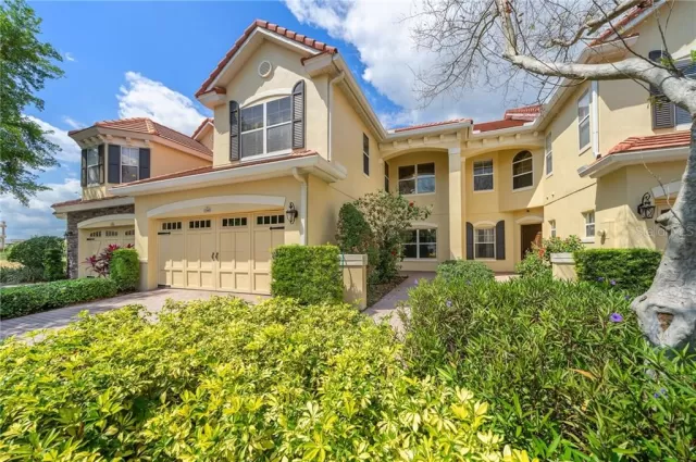 MLS: O5855831 Condo For Sale