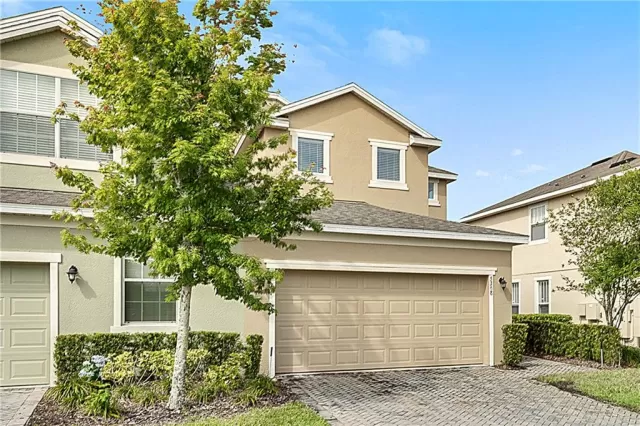 MLS: O5857051 Condo For Sale