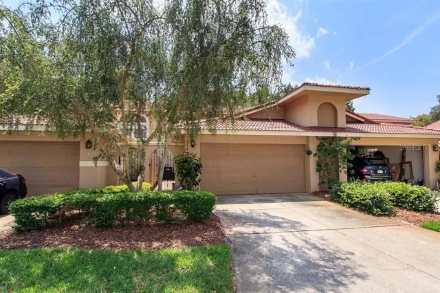 MLS: O5857789 Condo For Sale