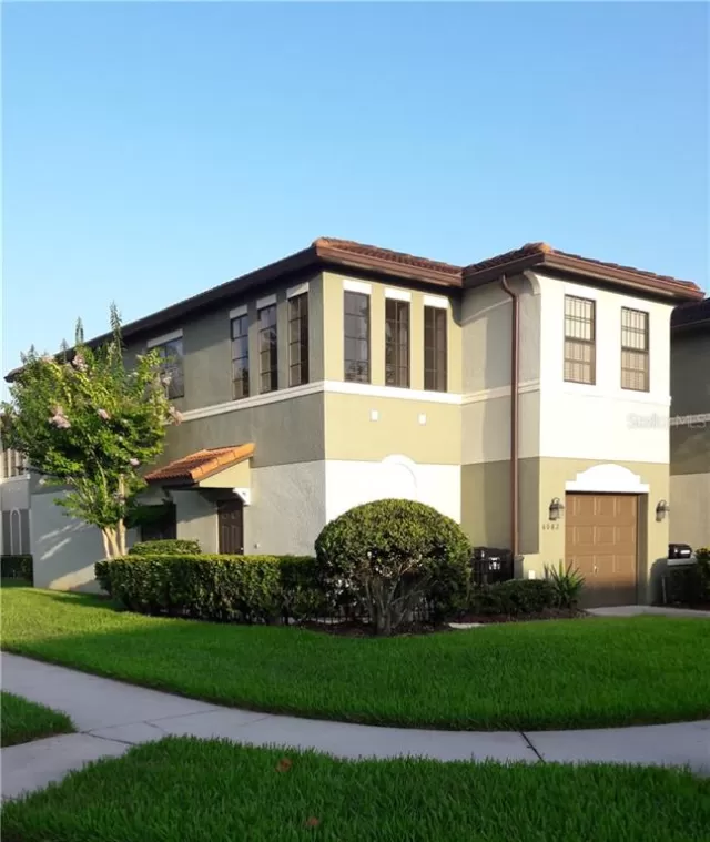 MLS: O5857838 Condo For Sale