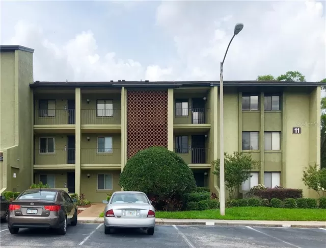 MLS: O5857932 Condo For Sale