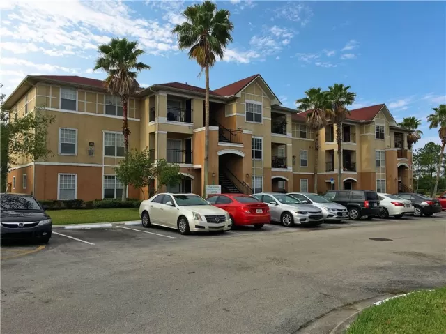 MLS: O5858100 Condo For Sale