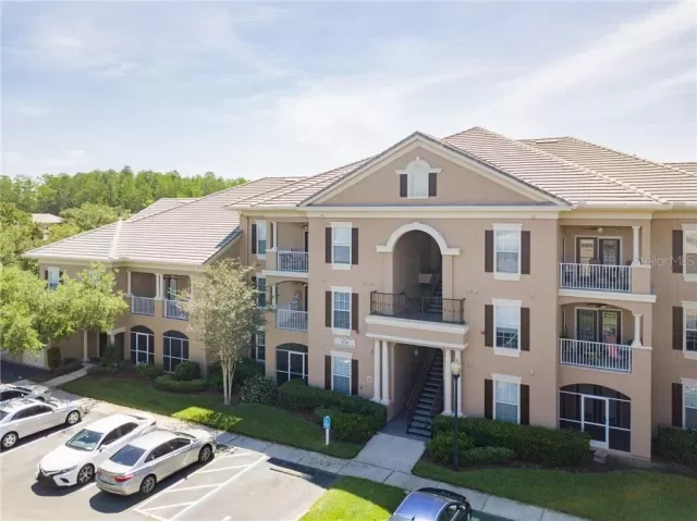 MLS: O5858558 Condo For Sale