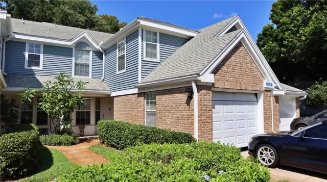 MLS: O5858617 Condo For Sale