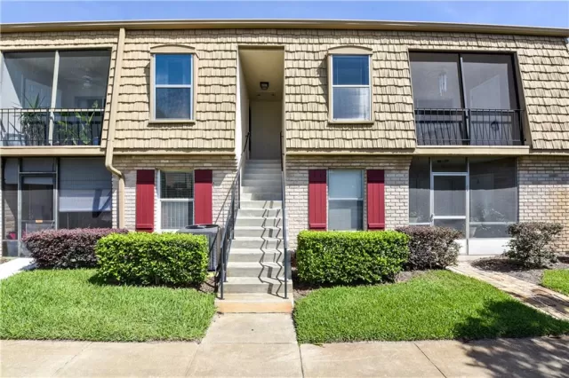 MLS: O5858766 Condo For Sale