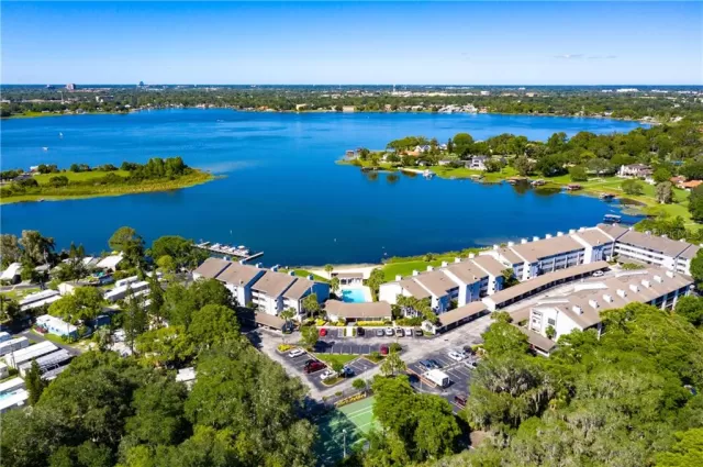 MLS: O5859857 Condo For Sale