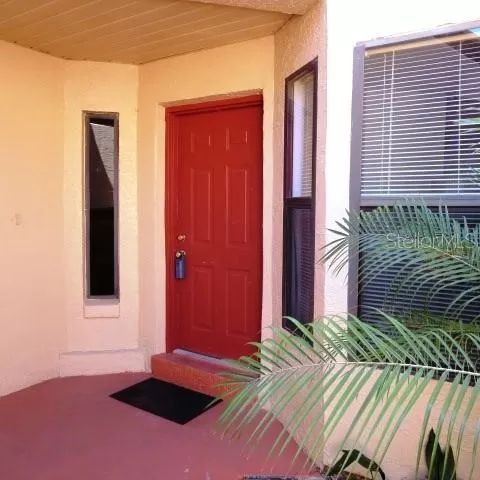 MLS: O5860118 Condo For Sale