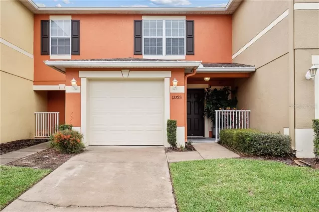 MLS: O5860323 Condo For Sale