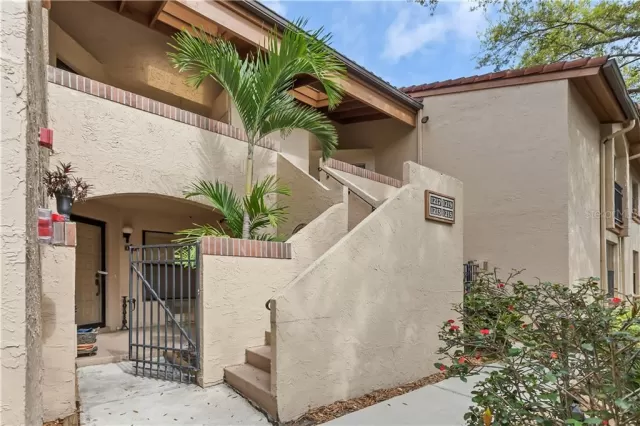 MLS: O5861199 Condo For Sale