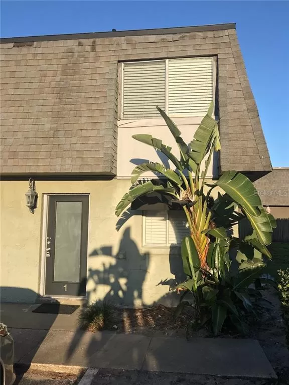 MLS: O5861350 Condo For Sale