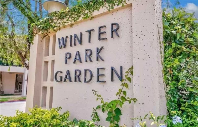 MLS: O5861548 Condo For Sale