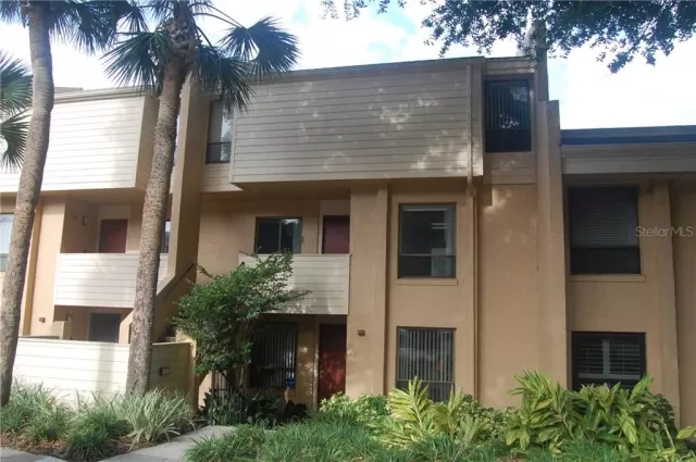 MLS: O5861881 Condo For Sale