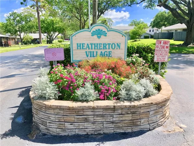 MLS: O5862317 Condo For Sale