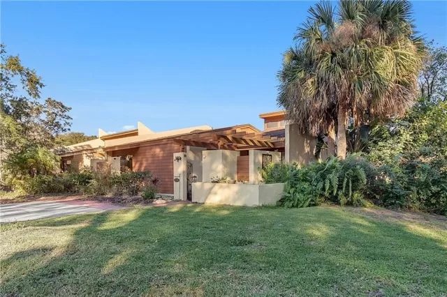 MLS: O5864351 Condo For Sale