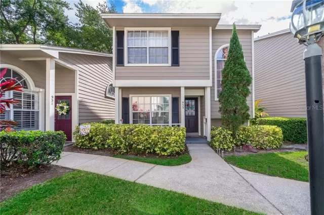 MLS: O5865494 Condo For Sale