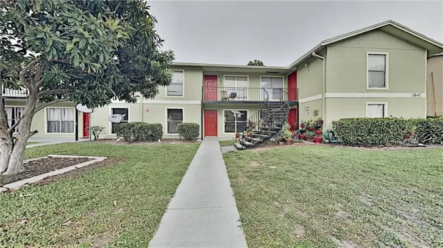 MLS: O5865802 Condo For Sale