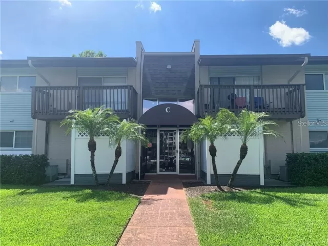 MLS: O5867235 Condo For Sale