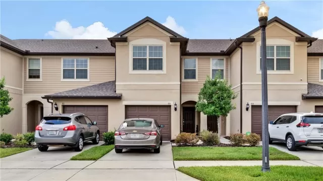 MLS: O5867321 Condo For Sale