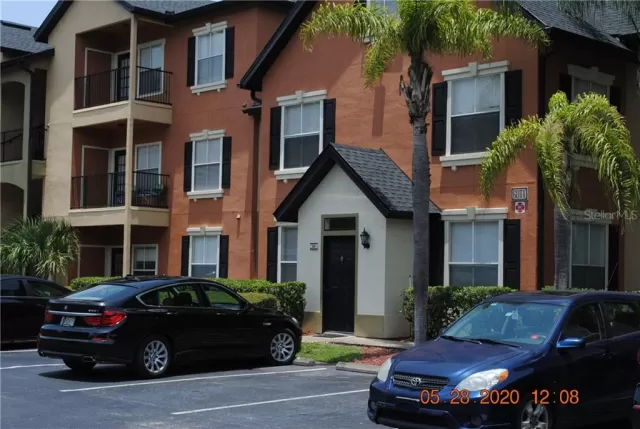 MLS: O5867585 Condo For Sale