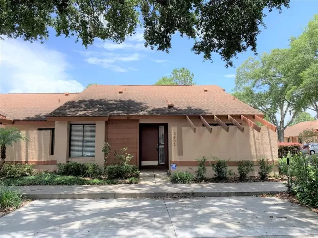 MLS: O5869095 Condo For Sale