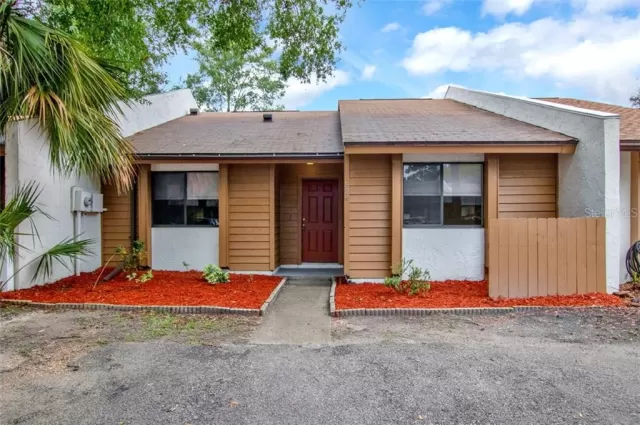 MLS: O5869327 Condo For Sale