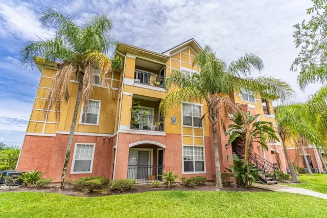 MLS: O5869728 Condo For Sale