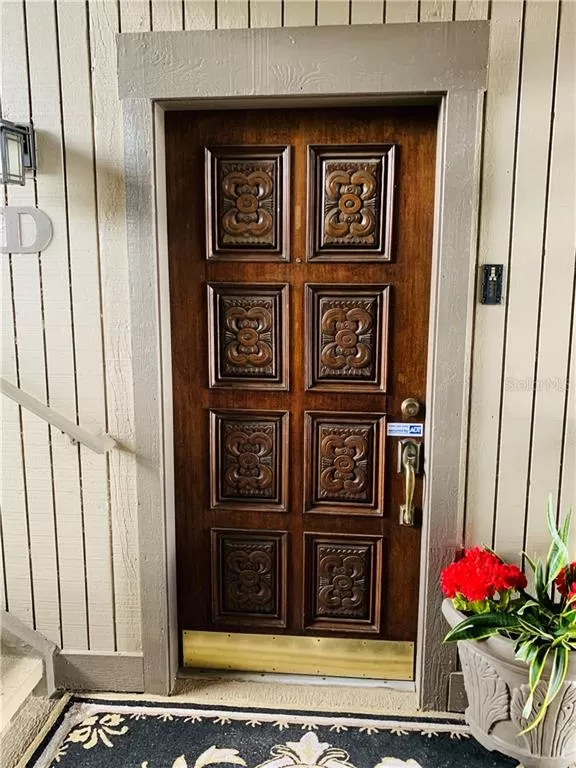 MLS: O5870293 Condo For Sale