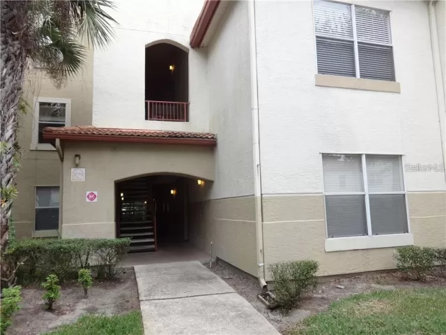 MLS: O5870391 Condo For Sale