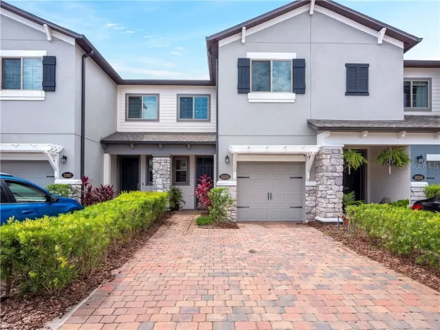 MLS: O5870397 Condo For Sale