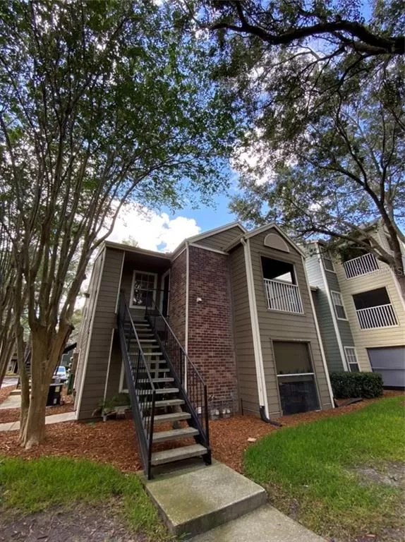 MLS: O5873103 Condo For Sale