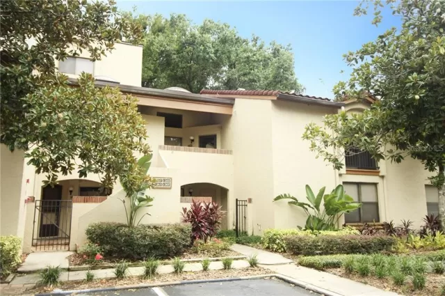 MLS: O5873319 Condo For Sale