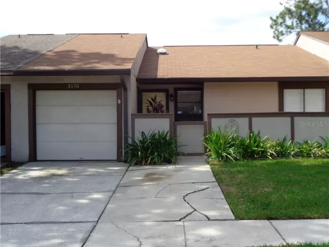 MLS: O5873482 Condo For Sale