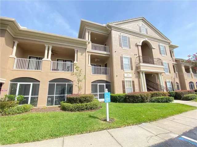 MLS: O5873627 Condo For Sale