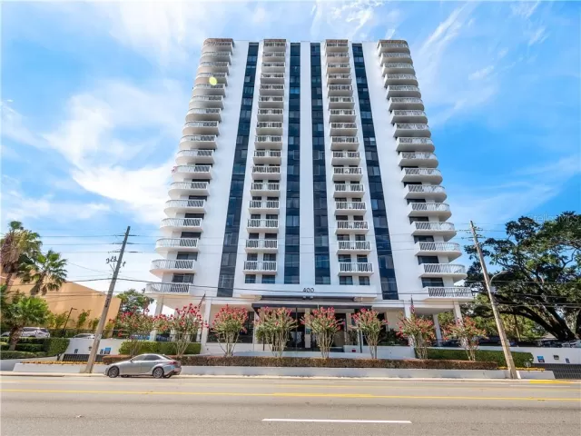 MLS: O5873775 Condo For Sale