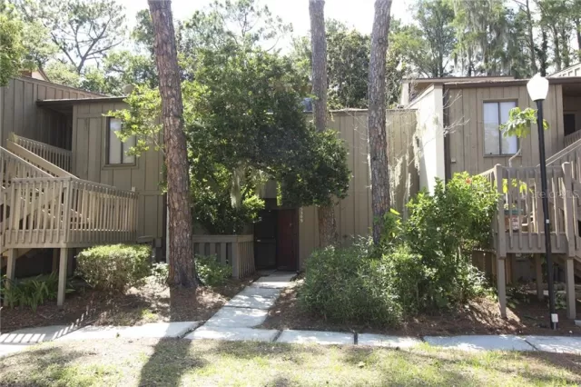 MLS: O5874191 Condo For Sale