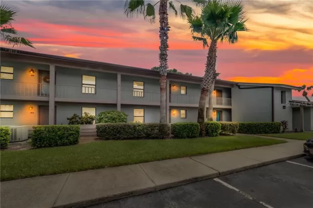 MLS: O5874518 Condo For Sale