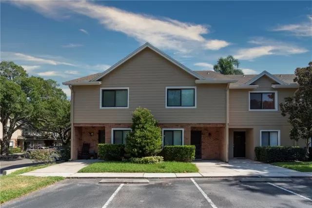 MLS: O5874829 Condo For Sale