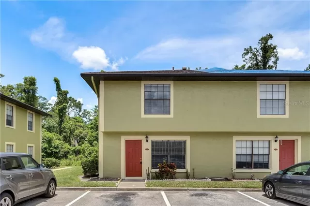 MLS: O5875126 Condo For Sale