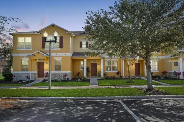 MLS: O5875345 Condo For Sale