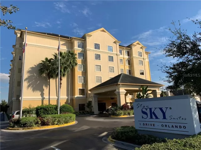 MLS: O5875420 Condo For Sale