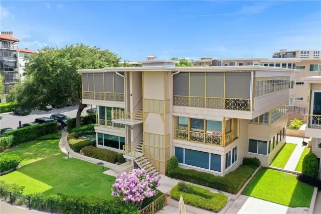 MLS: O5875929 Condo For Sale