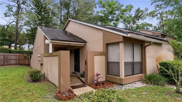 MLS: O5876397 Condo For Sale