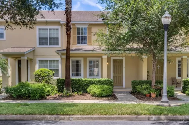 MLS: O5878184 Condo For Sale