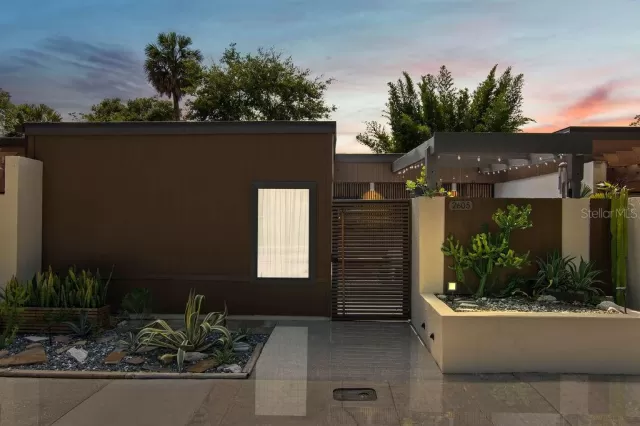 MLS: O5878259 Condo For Sale