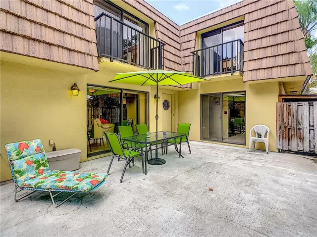 MLS: O5878660 Condo For Sale